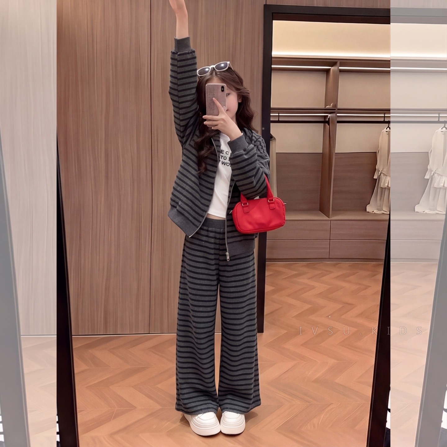 女大童秋款洋气时髦条纹套装松弛