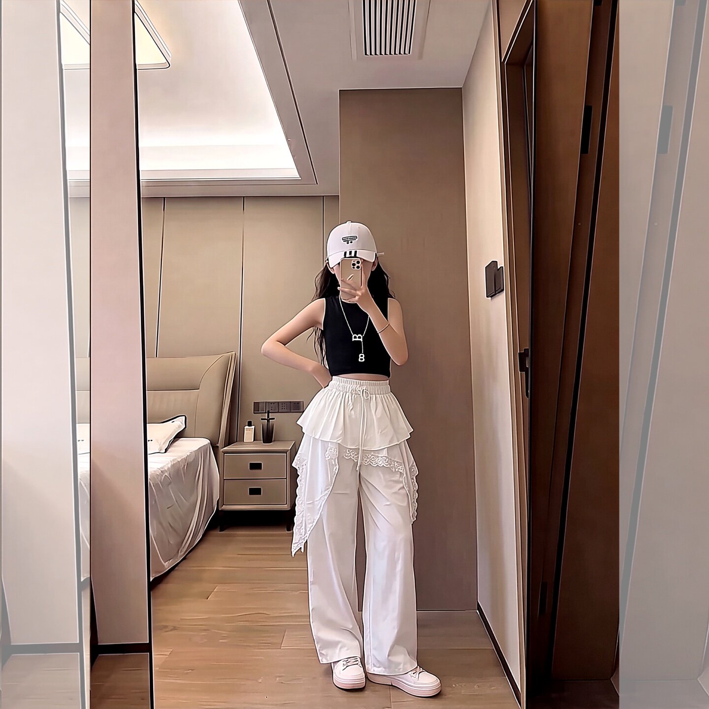 女童爵士舞演出服夏季韩系无袖露脐背心套装儿童街舞练功服走秀潮