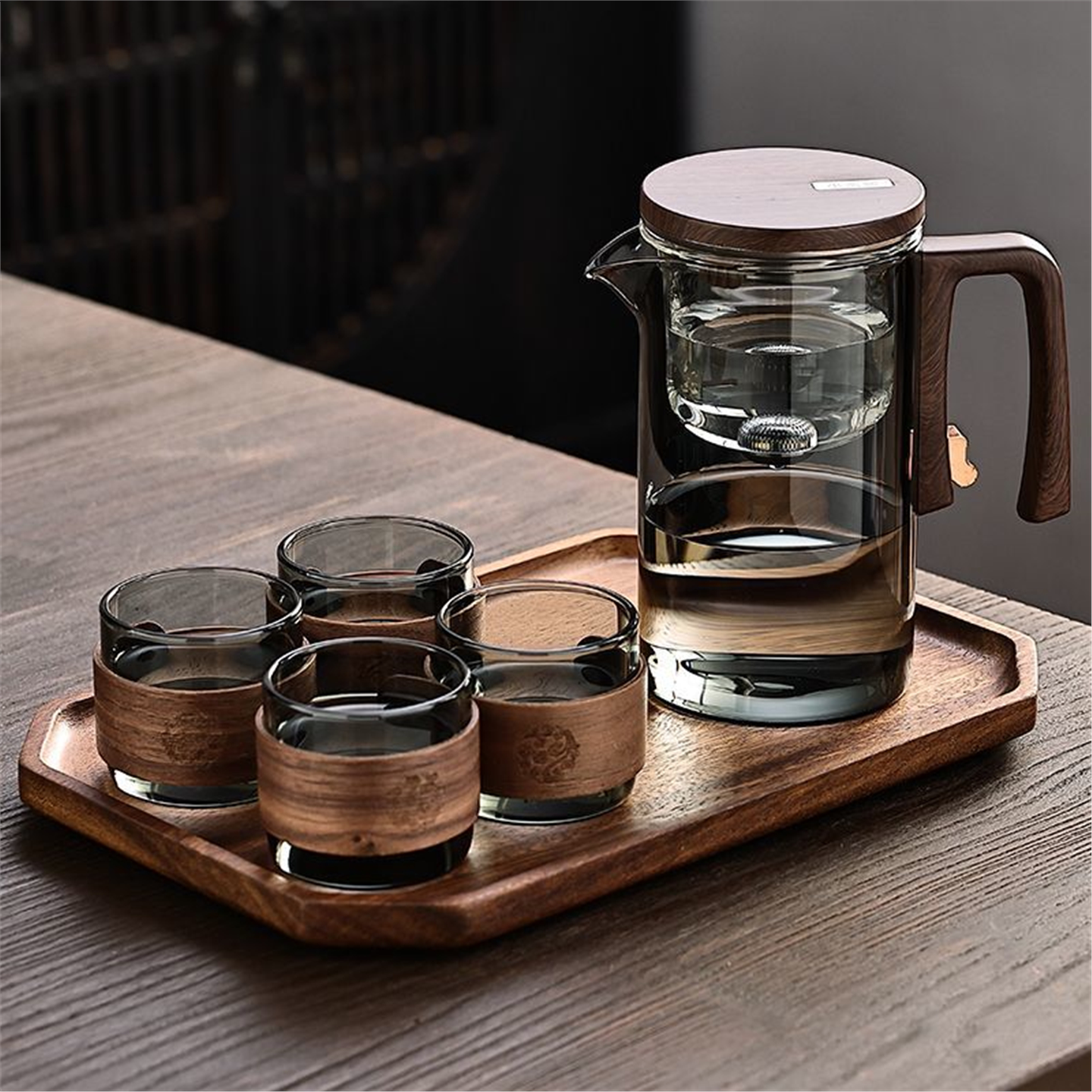 飘逸玻璃磁吸分离冲茶一键