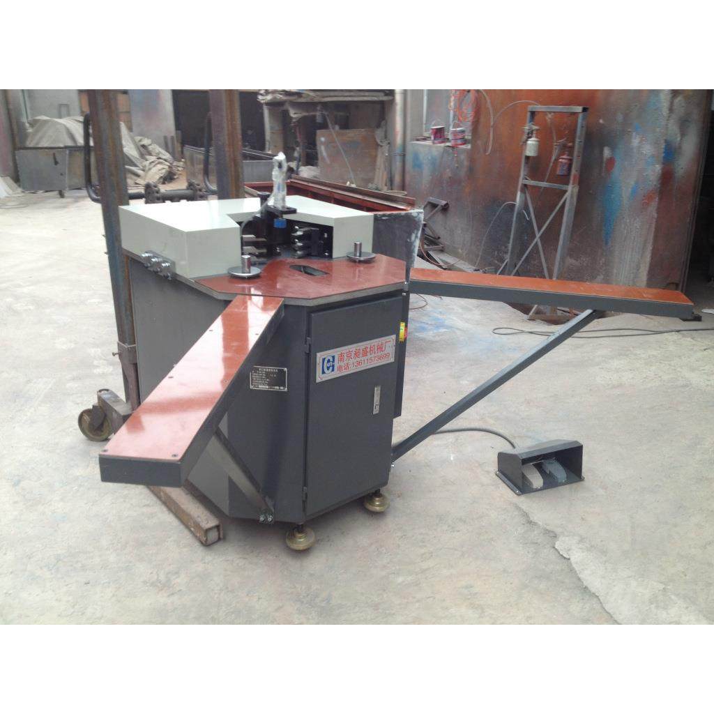 断桥铝合金门窗设备断桥铝合金机器铝合金设备组角机