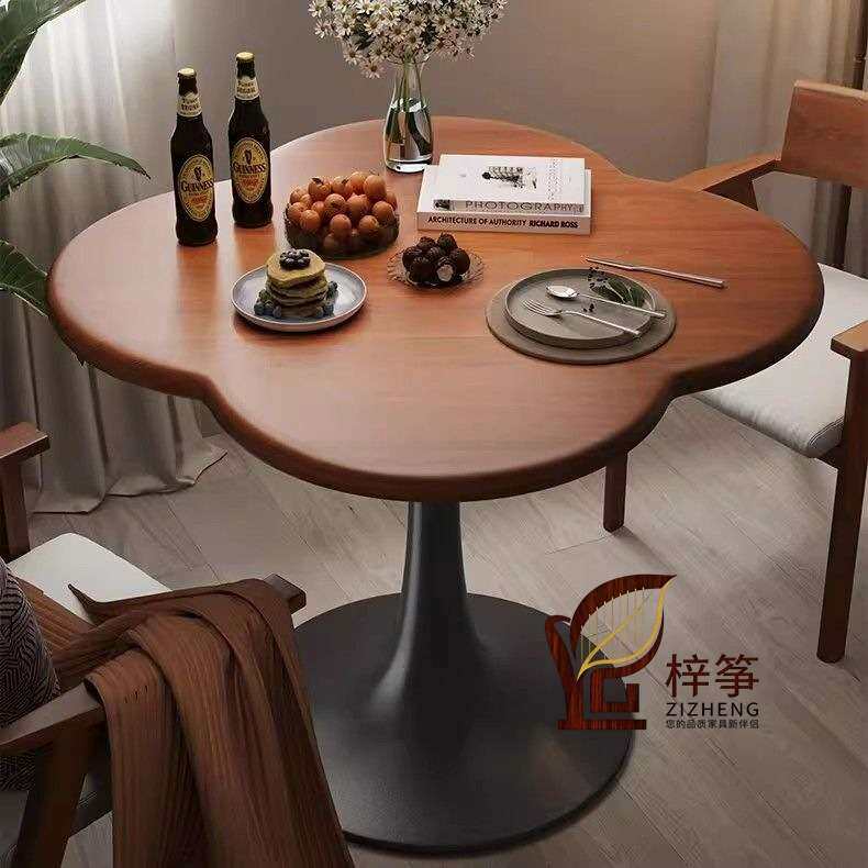 圆形餐桌客厅休闲复古桌家用小户型圆桌阳台卧室服装店奶茶店餐桌