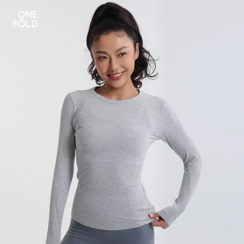 ONEFOLD柔软修身长袖健身T恤女