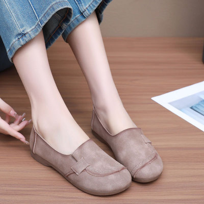 休闲风一脚蹬懒人鞋女平底软底舒适不累脚妈妈鞋乐福鞋2026新款