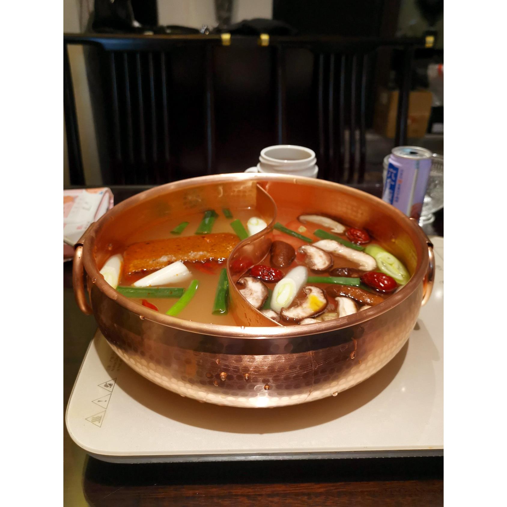 加厚纯铜火锅纯手工铜锅老式铜火锅家用鸳鸯锅涮肉熬汤覆古紫铜盆