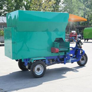 机械电动多功拌能撒料车 自动搅AHE养场自殖动喂车 料牛羊撒料车