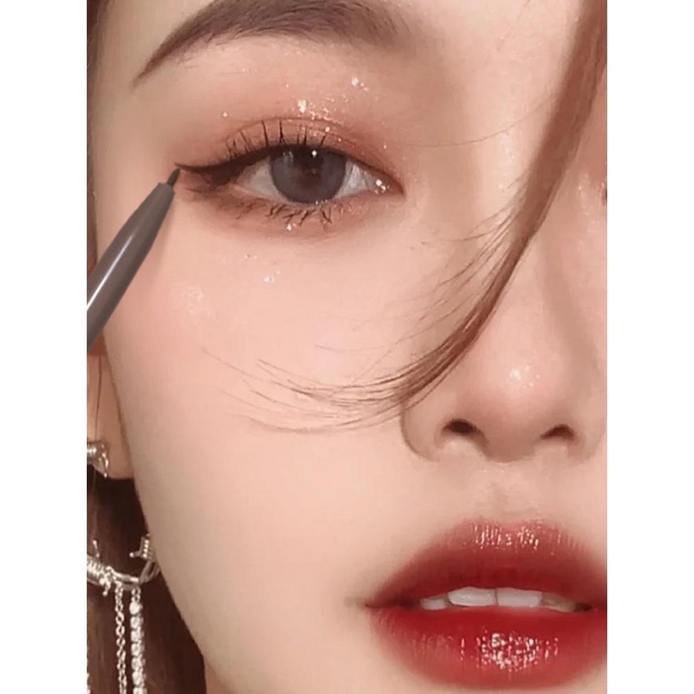 新手蚕眼线笔无妆2023眼线啫喱笔眼影化妆师特制蚕笔精闪光网红