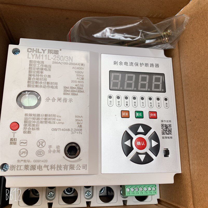 莱源三相自动重合闸漏电保护器光伏断路器缺相保护器空气开关380v
