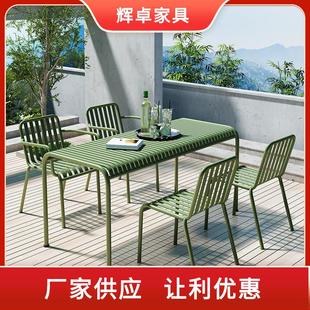 简约铁艺餐桌露天阳台桌椅户外烧烤桌室外桌子长桌长凳一桌四椅