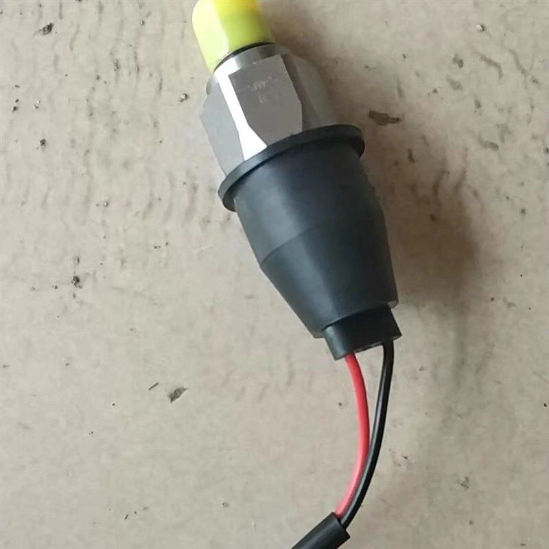 新源轮式挖掘机配件 发动机怠速传感器 感应器原厂配件