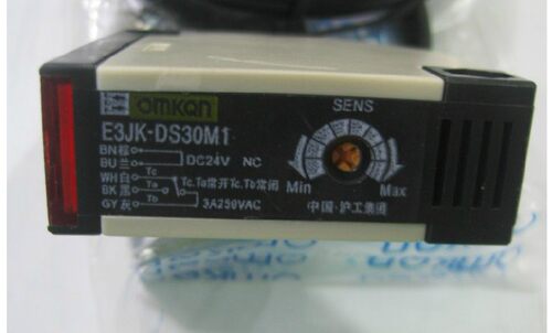 沪工光电开关 E3JK-DS30M1 30CM 直流DC24V 光电传感器 漫反射型