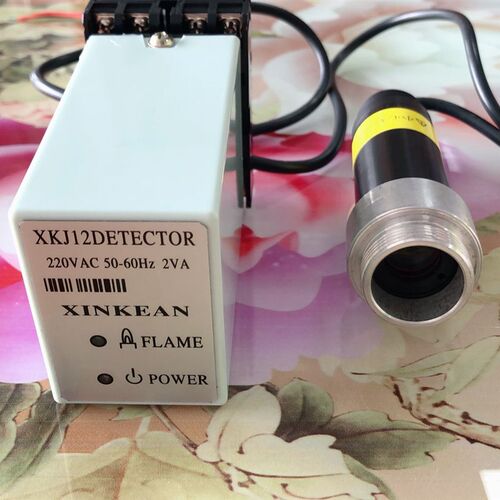 XKJ12DETECTOR配XKC30HX 火焰检测器有3线同2线配套用