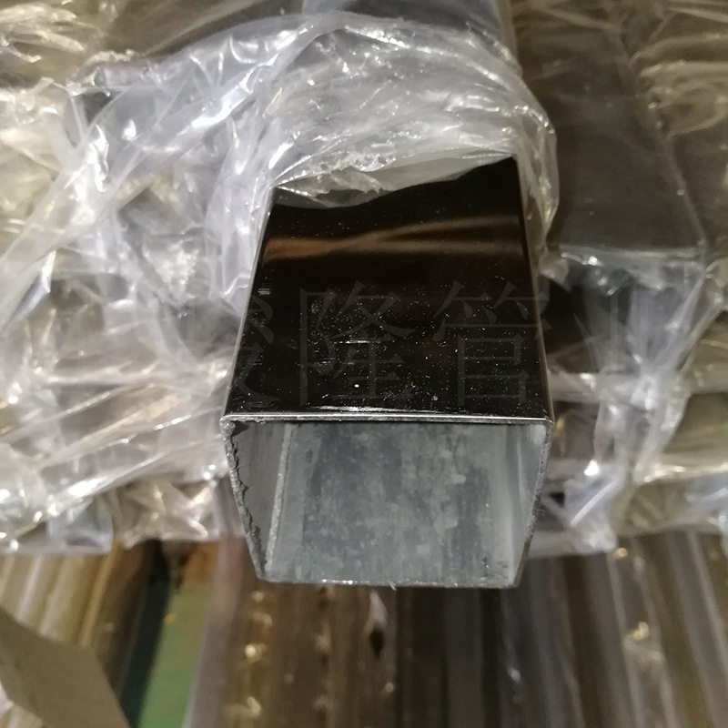批发304材质不锈钢方管40*40*1.5mm配套不锈钢管激光切割打孔