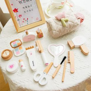 丹麦游乐场过家家幼儿园木制梳妆优惠价包包礼物玩具模仿女宝宝