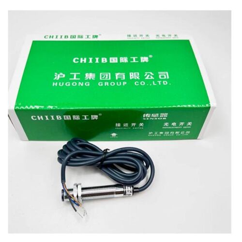 沪工E3F1-DS10C4 P1 P2 B2光电开关漫反射直流三线NPN常开PNP M12