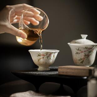 釉下彩手绘瑞秋杏雨主人杯 花瓣高足仿宋花瓣杯 功夫茶具茶杯单杯