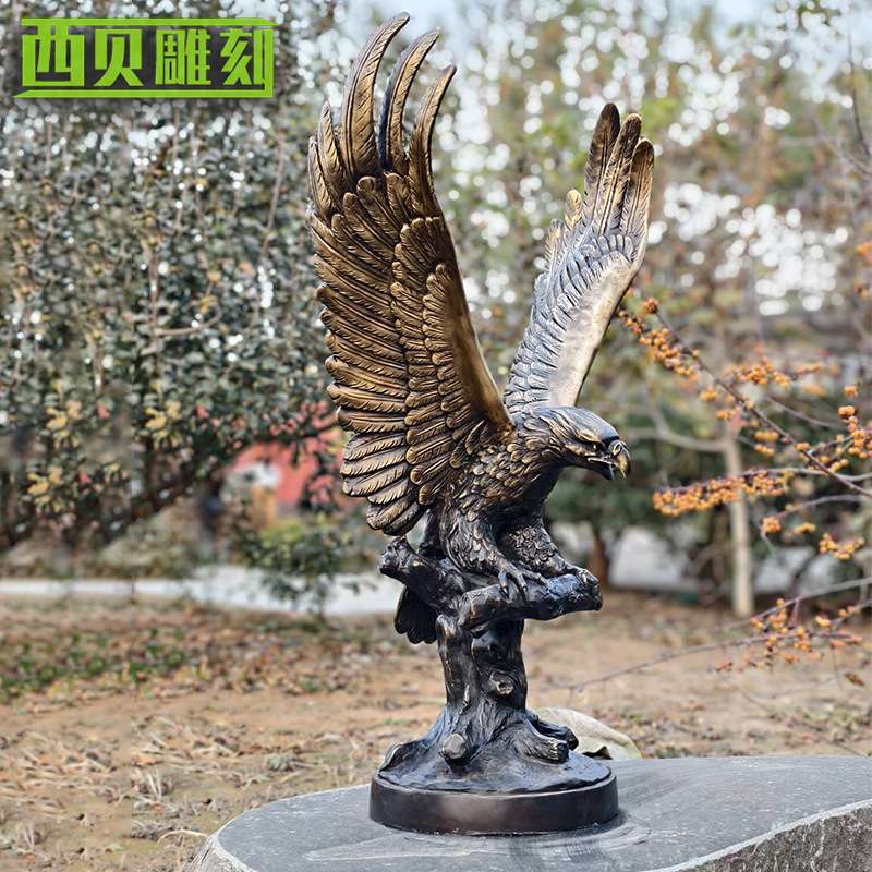 户外广场大型铜老鹰雕塑 大鹏展翅翱翔主题纯铜景观动物标志摆件