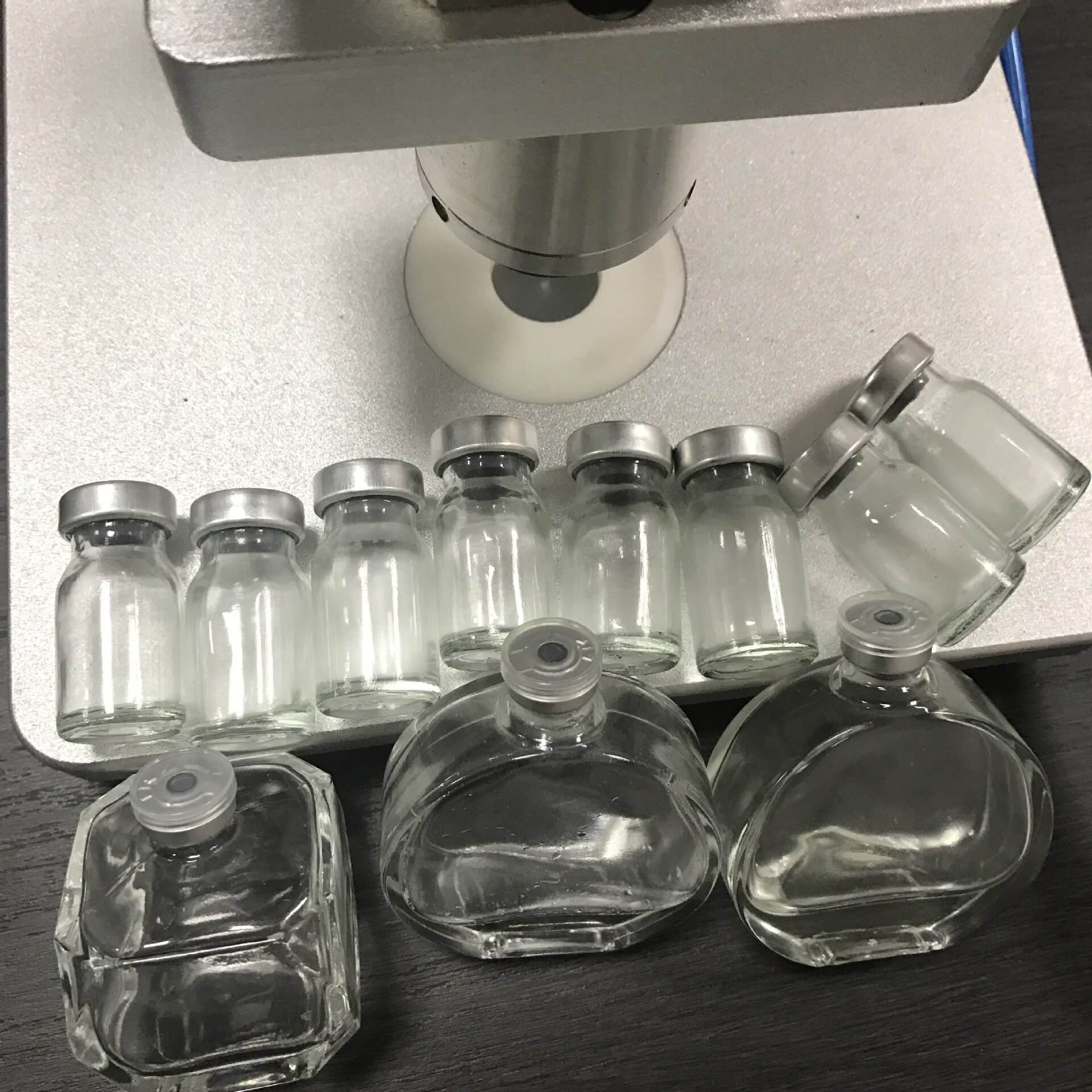 西林瓶气动轧盖机半自动铝盖压盖机安培瓶封盖机原液瓶扎盖机