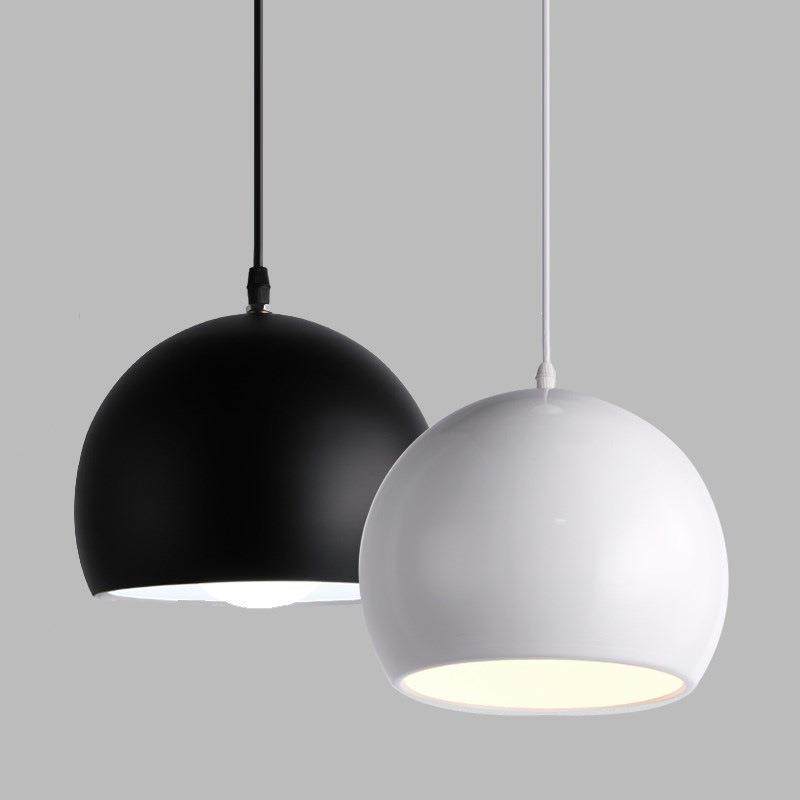 餐厅吊灯北欧服装吧台工程创意圆球形单个小吊灯艺术客厅黑白灯罩,家装灯饰光源,智能吊灯,淘宝优惠券,粉丝福利购,淘宝优惠卷