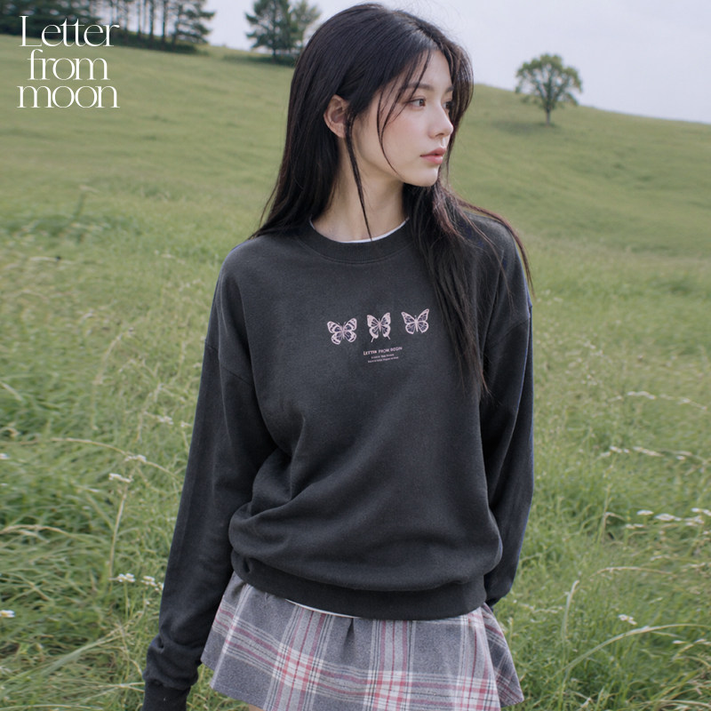 Letter from moon蝴蝶卫衣女26早秋新款韩版女式刺绣宽松休闲上衣