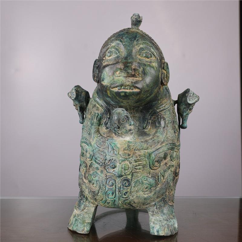 夏商周古青铜器厂铸铭文人面提梁卣水坑锈光皮黑漆古锈庭院摆件