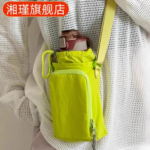 轻便多功能单肩斜挎包手机水壶