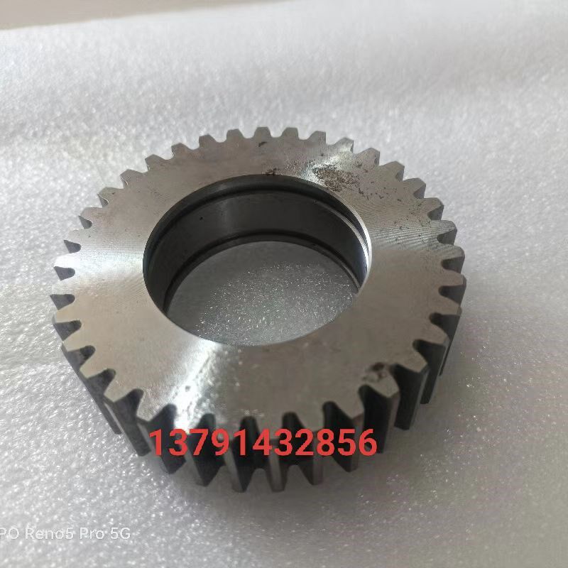 沈阳中捷Z3040Z3050*16钻床箱体移动齿轮Z35M2滚动齿轮齿条咬Z20