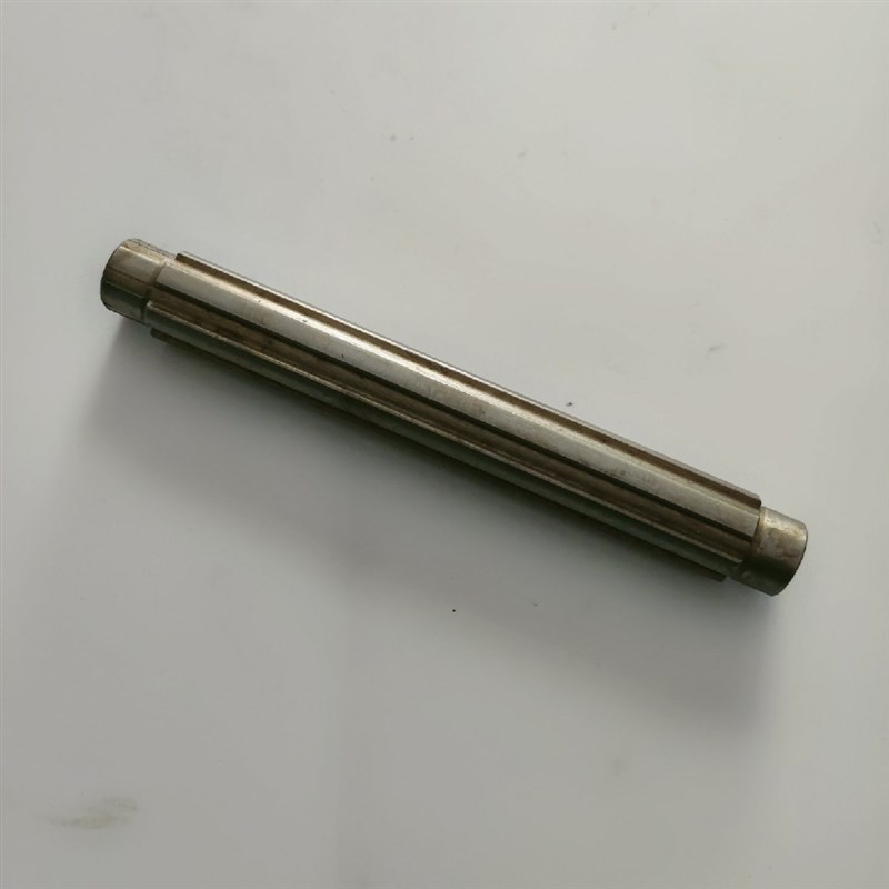 云南宝鸡CY6140/CS6140/CY6150车床配件2053花键轴L232/6-30*8图片