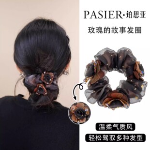 铂思亚2026新款玫瑰的故事时尚轻奢优雅气质大肠发圈玫瑰花朵发饰