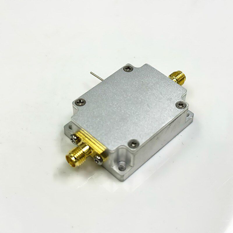 LNA 0.5-6.3GHz 33dB 低噪声放大器 供电5V 放大器 现货 可直拍