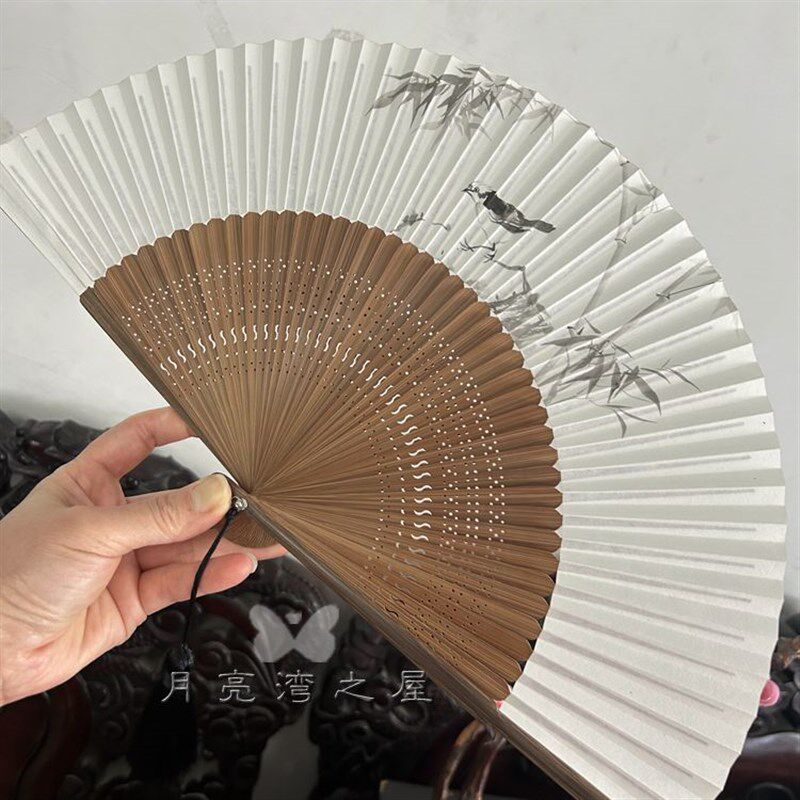 中国风6.8寸手绘锦鲤梅花折扇折叠扇子复古汉服日用双面纸扇禅意