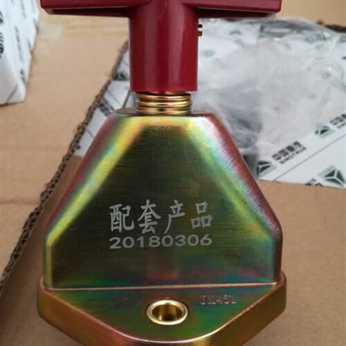 STR好闸12V汽车电源开关大货车斯太尔24V重汽电瓶电源大闸刀纯铜