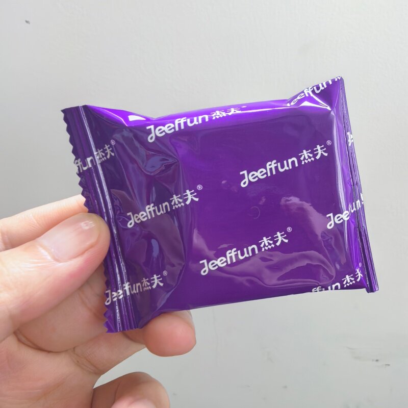 杰夫韩式辣白菜味苏打饼新品下午茶新鲜小零食55g独立包装