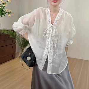 法式小众设计感V领防晒长袖衬衫女新款洋气