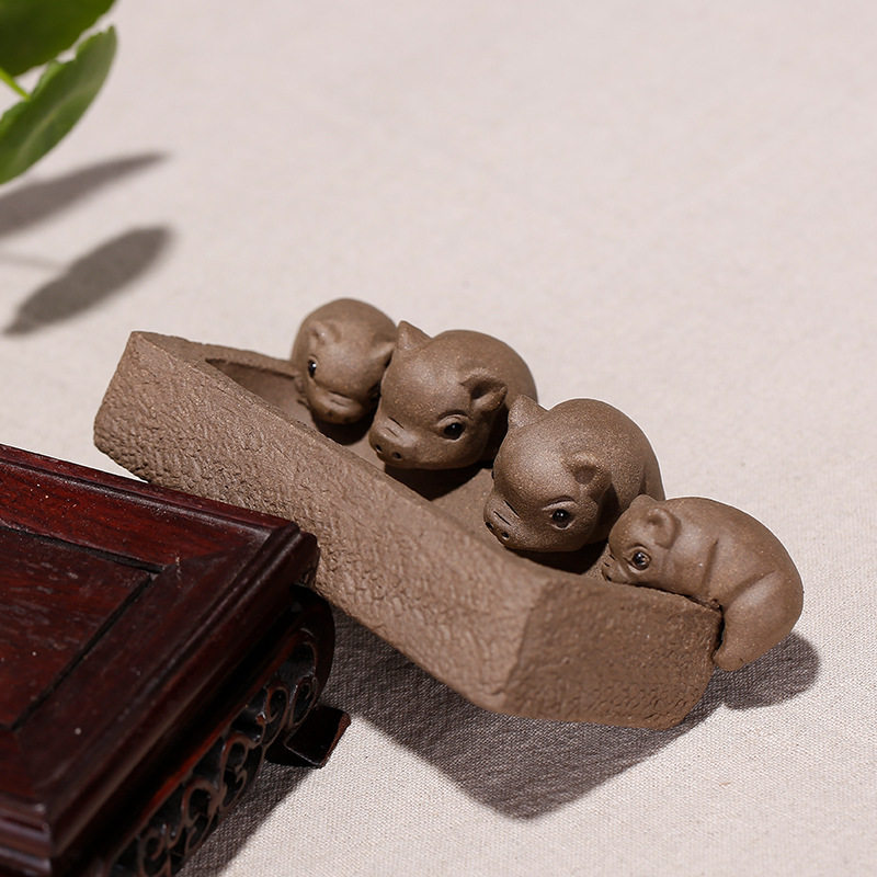茶宠小猪喝水雕创意摆件鱼缸摆件宜兴紫砂四只猪茶玩茶宠丰衣足食