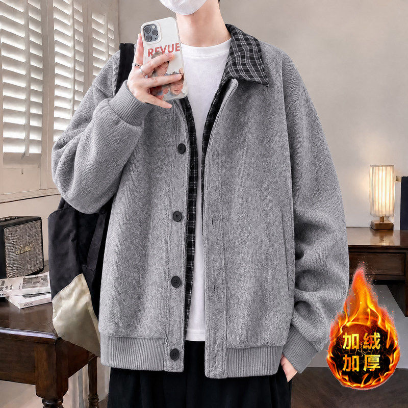 简约韩系撞色格纹翻领设计外套