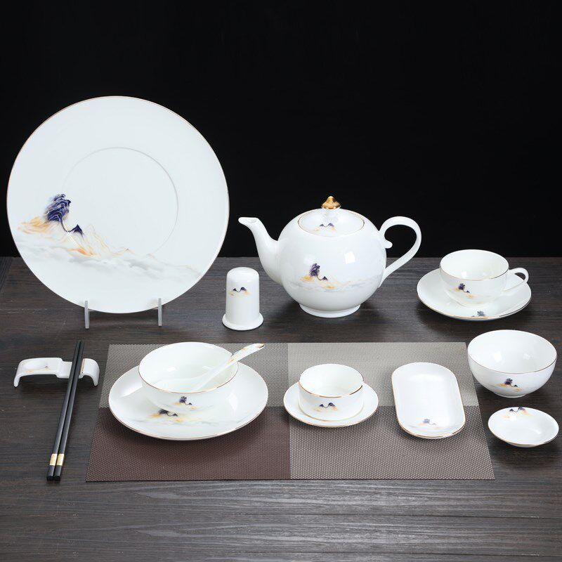 五星级酒店高级骨瓷碗盘摆台私人会所高档餐具宫廷风碗碟套装轻奢