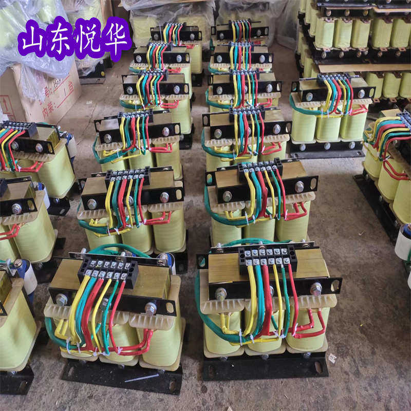 变频器邮正弦波滤波器电抗器220v变包单相三相电源变压器输出380v