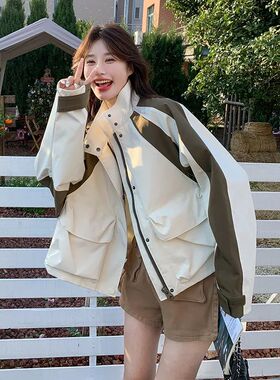 设计感拼接工装外套女春秋季2026新款宽松休闲显瘦百搭长袖冲锋衣