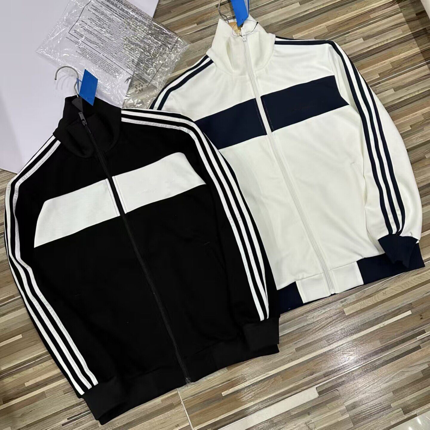 2026新款春秋三条纹运动风拼接撞色开衫外套男女百搭休闲拉链上衣