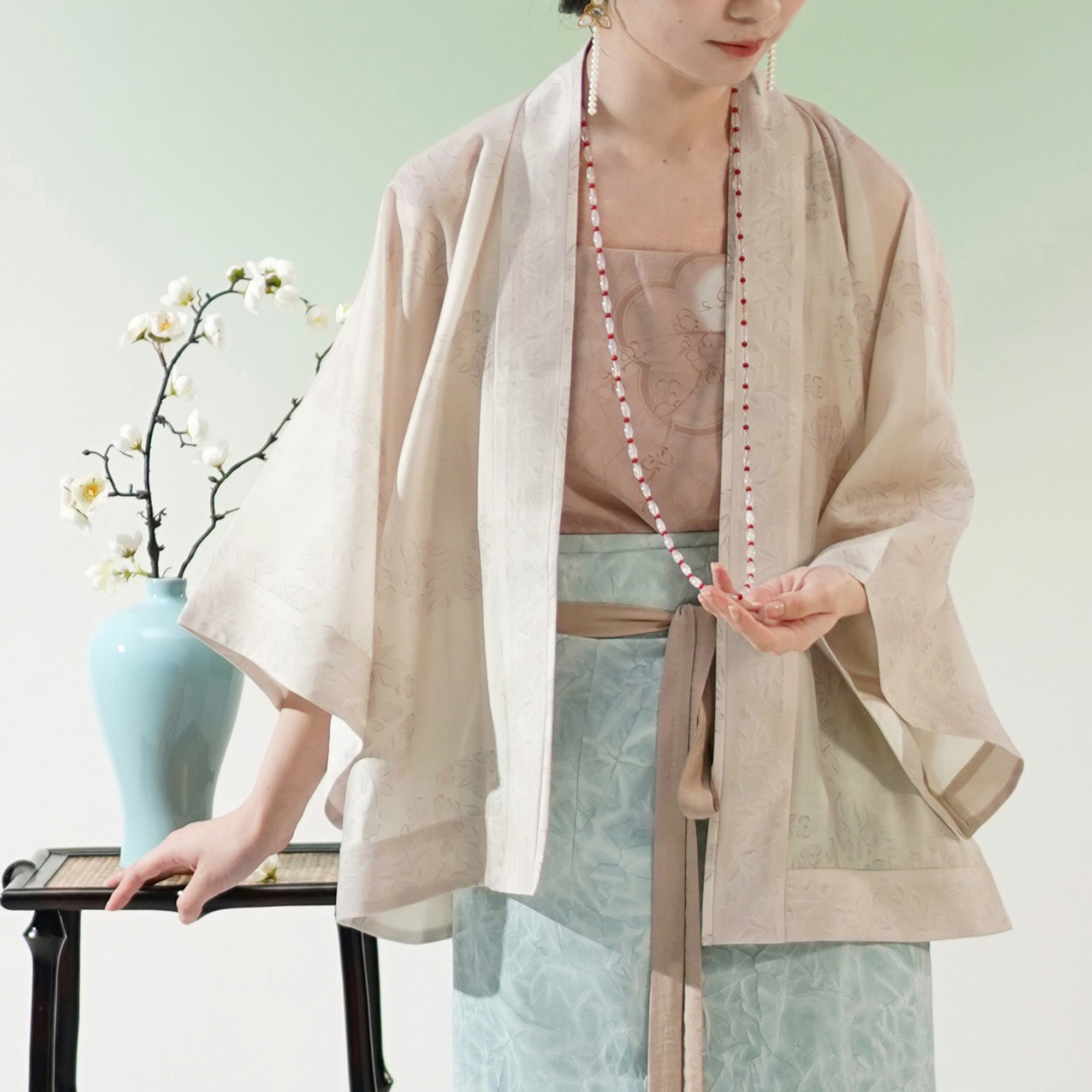 【国丝走秀款】茱萸汉服|定窑花草团 貉袖 汉服日常夏天宋制上衣