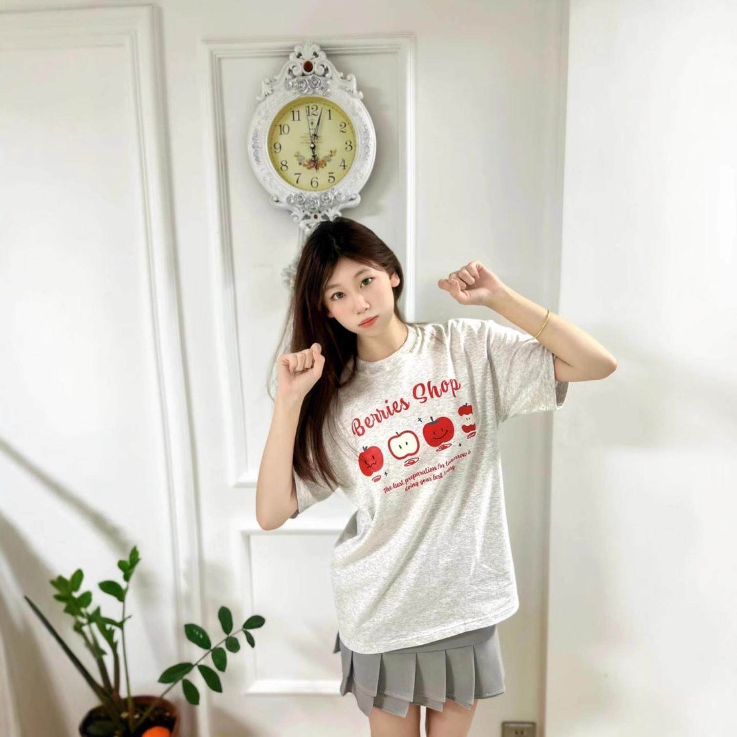 黑白纯棉短袖恤运动上班甄选百搭印花上衣服女时髦暗黑系半截袖