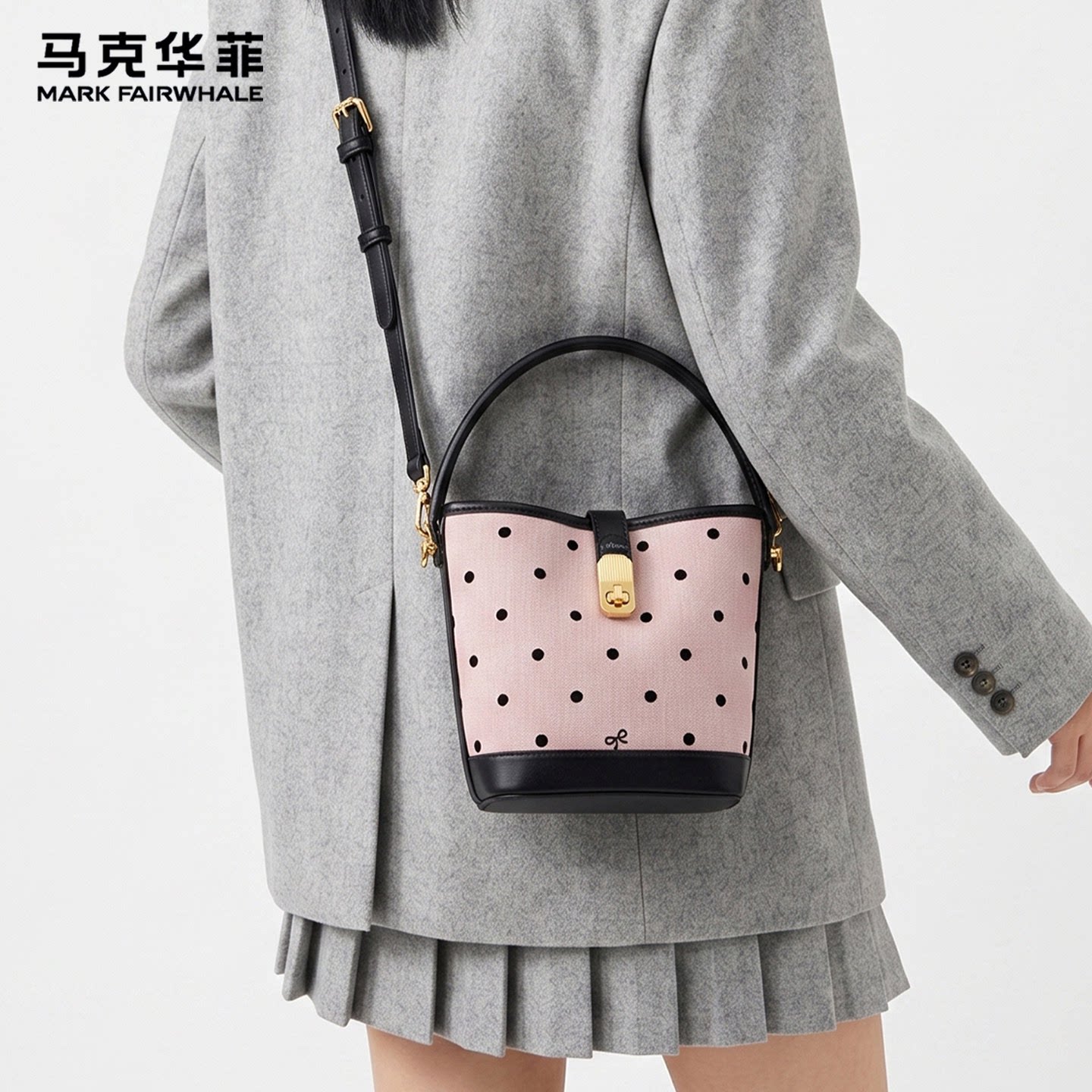 马克华菲小众送礼波点水桶包女生