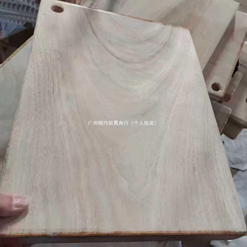 整块实木砧板香樟木菜板家用切菜板加厚耐用大小号厨房宝妈切菜板图片