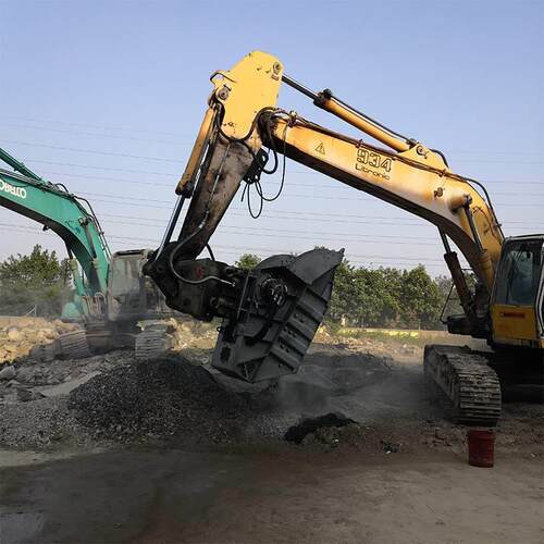 挖掘机破碎斗建筑破碎设备液压粉碎斗岩石挖斗钩机碎石斗