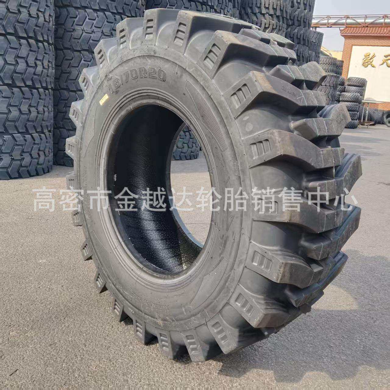 全钢装载机轮胎20.5/70R16 23.5/70R16 16/70R20R24 10.00R16轮胎