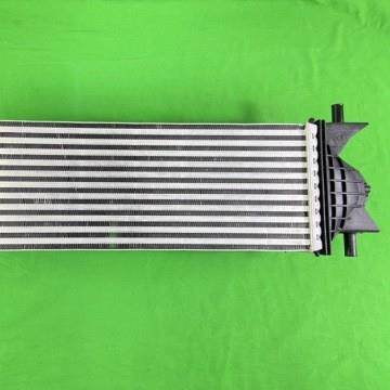 实力厂家全车系汽车配件冷凝器 MB3G6D624AA 烈马2.3T