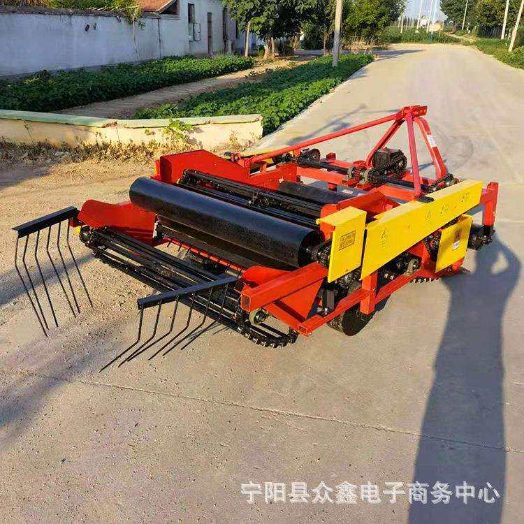 2022新型花生收获机大马力拖拉机牵引起花生的机子花生收获机