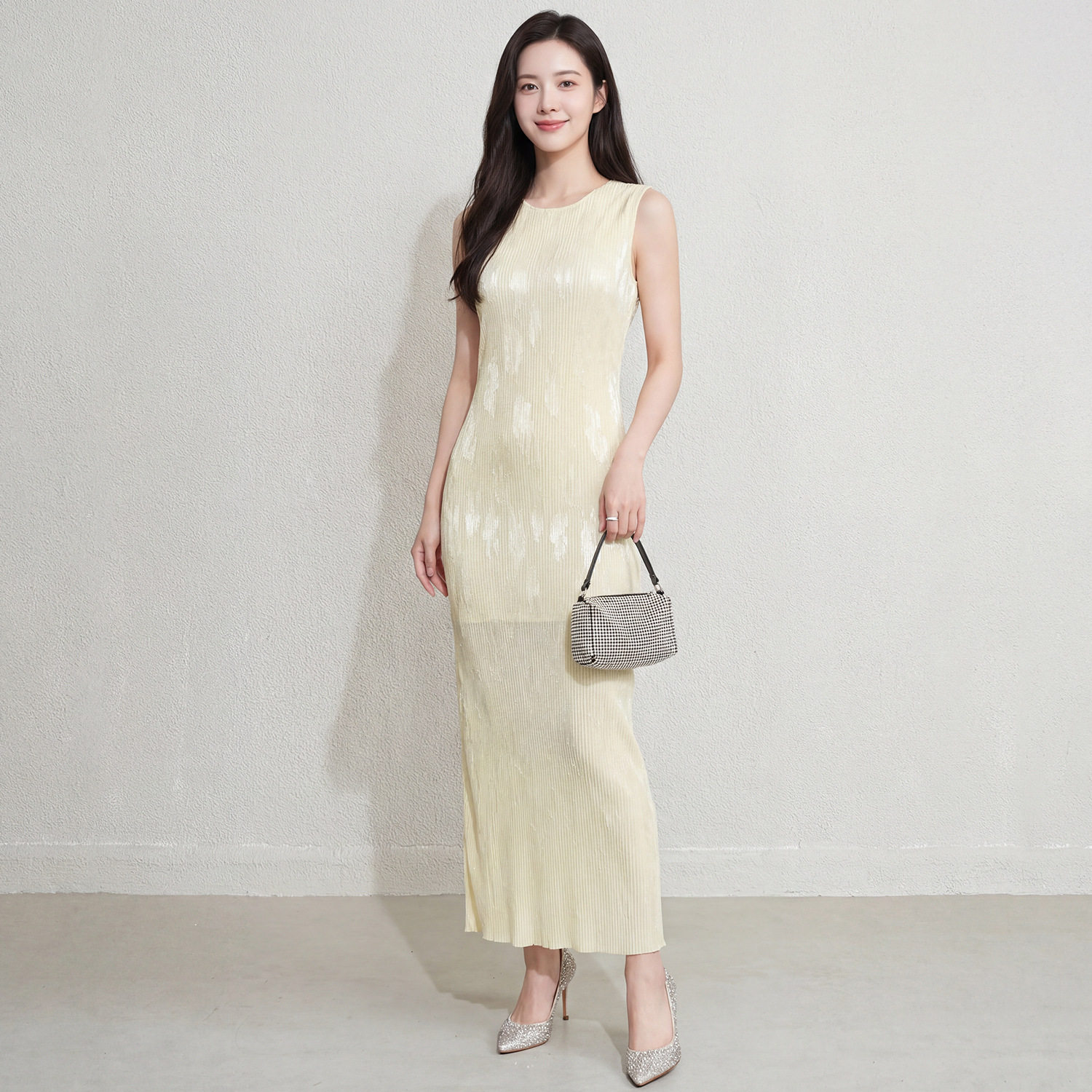 高端轻奢褶皱无袖连衣裙女2026夏季新款气质高级感宴会礼服背心裙