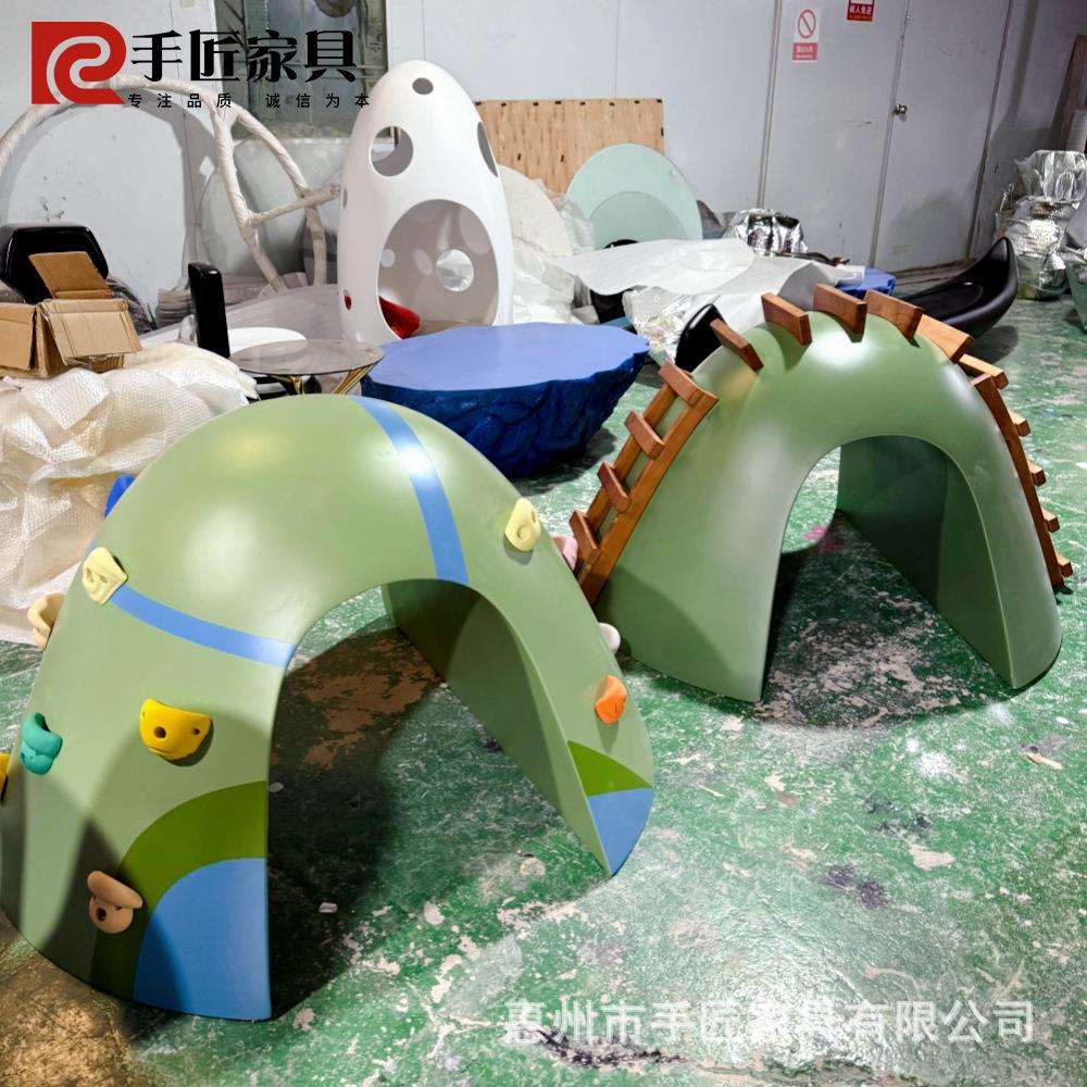 创意乐园亲子酒店样板房游乐装置家具玻璃钢滑梯学校户外摆件手工