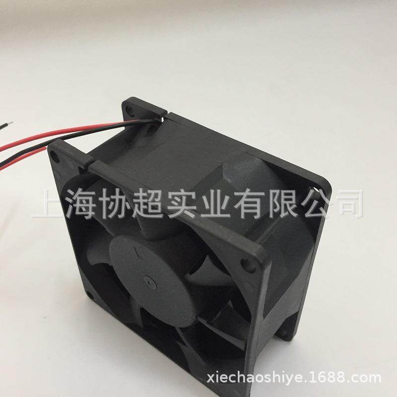 PMD2408PMB1-A(2).R.GN 建准SUNON 8038三线报警 24V轴流散热风扇 - 实物图